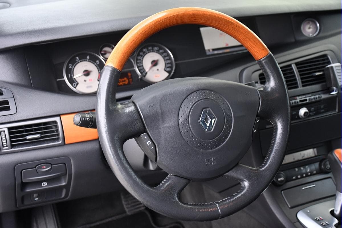 2005 Renault Ostatní - 16