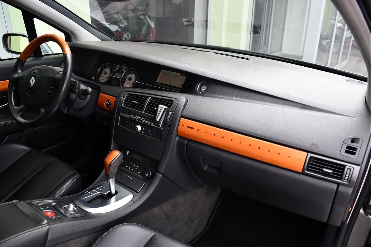 2005 Renault Ostatní - 18