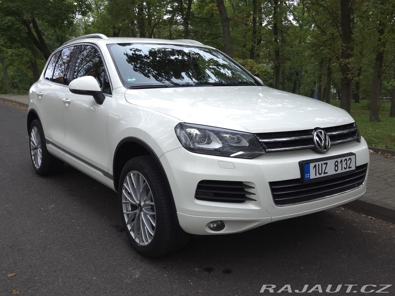 2011 Volkswagen Touareg - 6