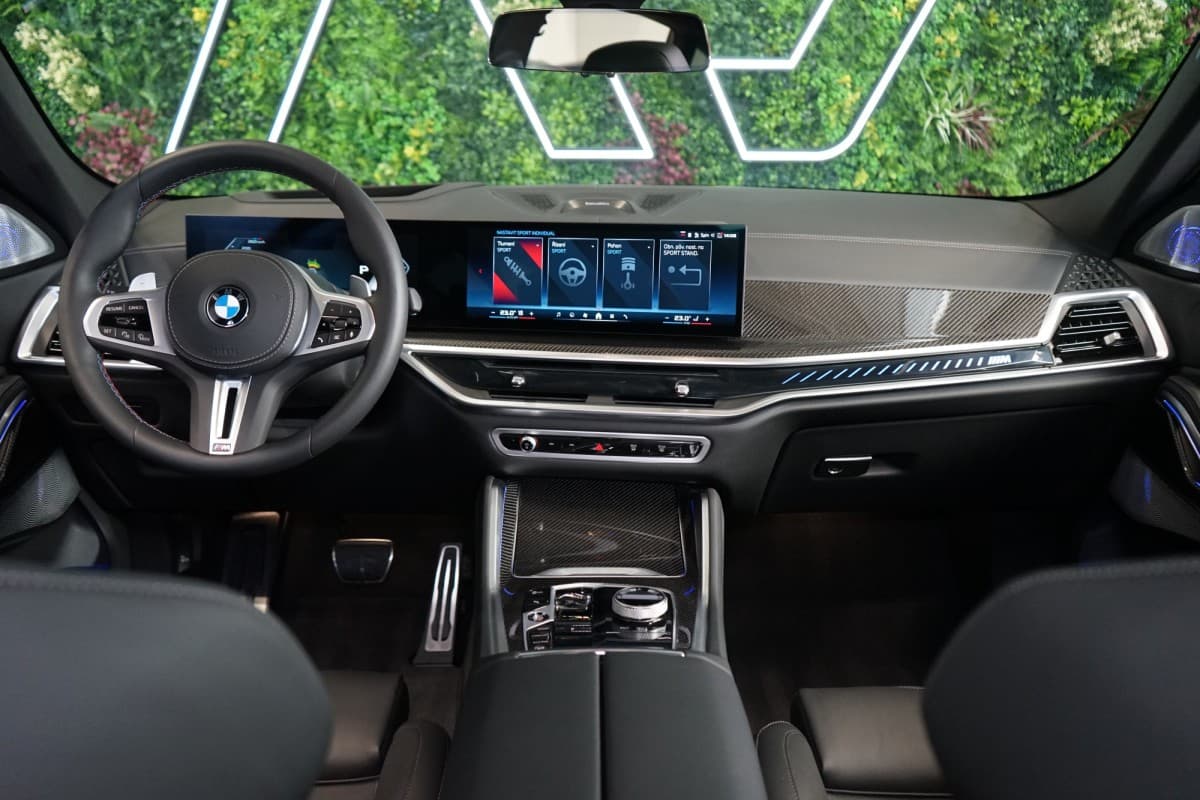 2024 BMW X6 - 18