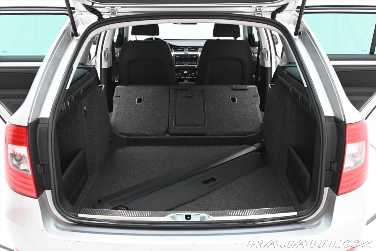 2015 Škoda Superb - 11