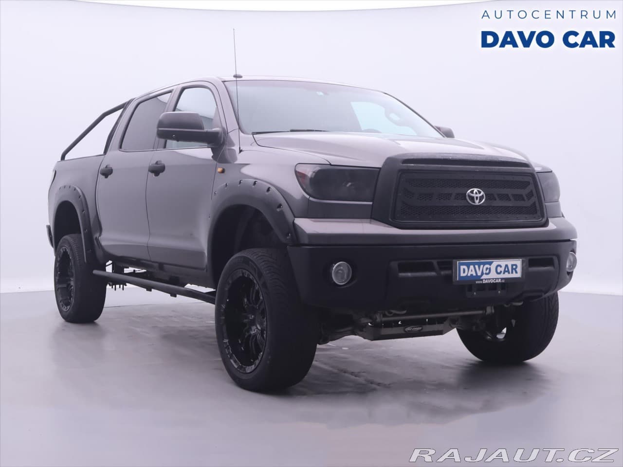Toyota Tundra 5,7 V8 HEMI 285kW 4x4