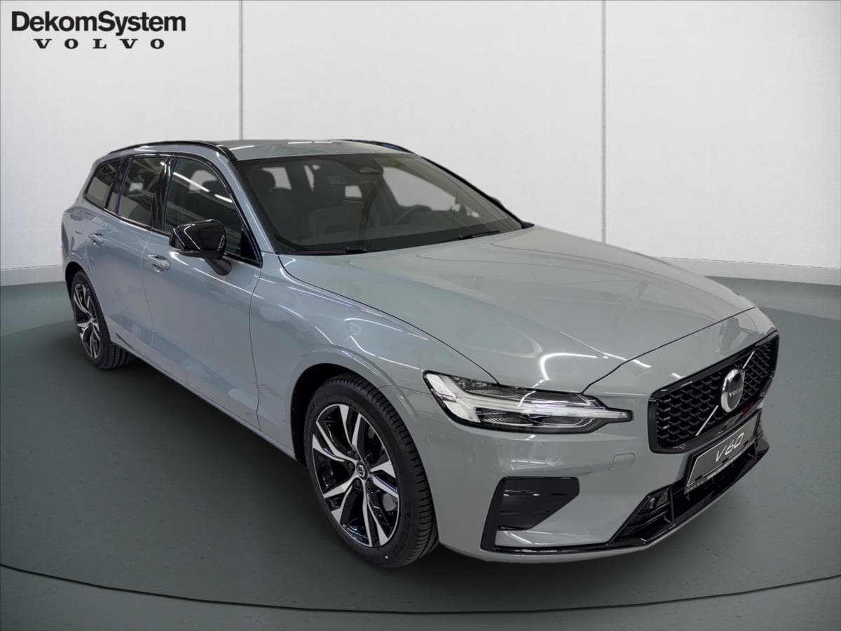 2025 Volvo V60 - 2