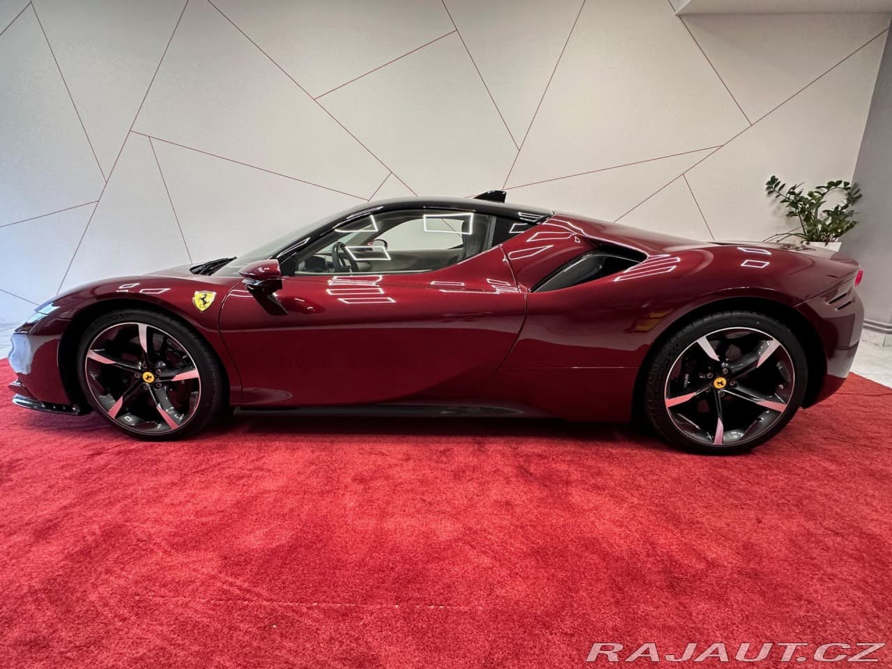 2024 Ferrari Sf90 - 4