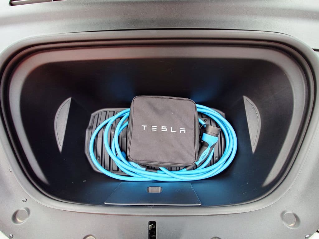 2023 Tesla Model Y - 9