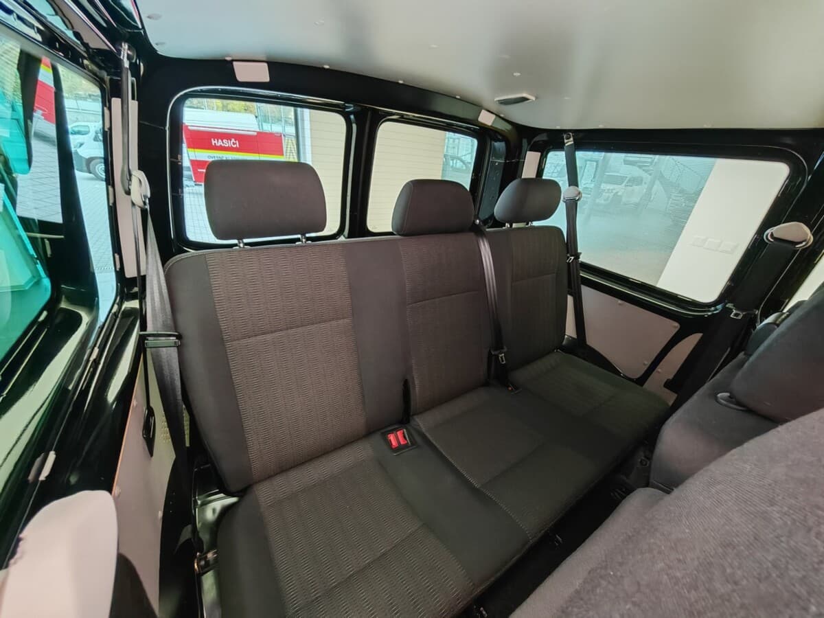 2016 Volkswagen Transporter - 14