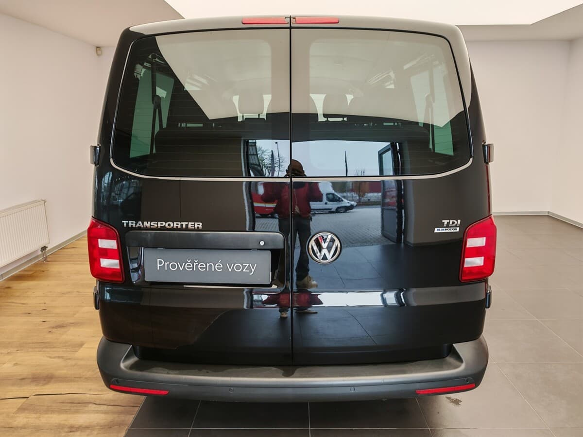 2016 Volkswagen Transporter - 5