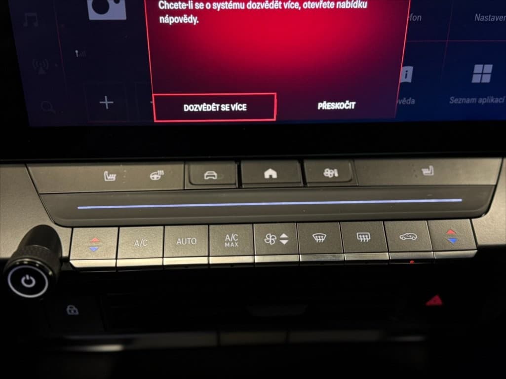 2025 Opel Astra - 12