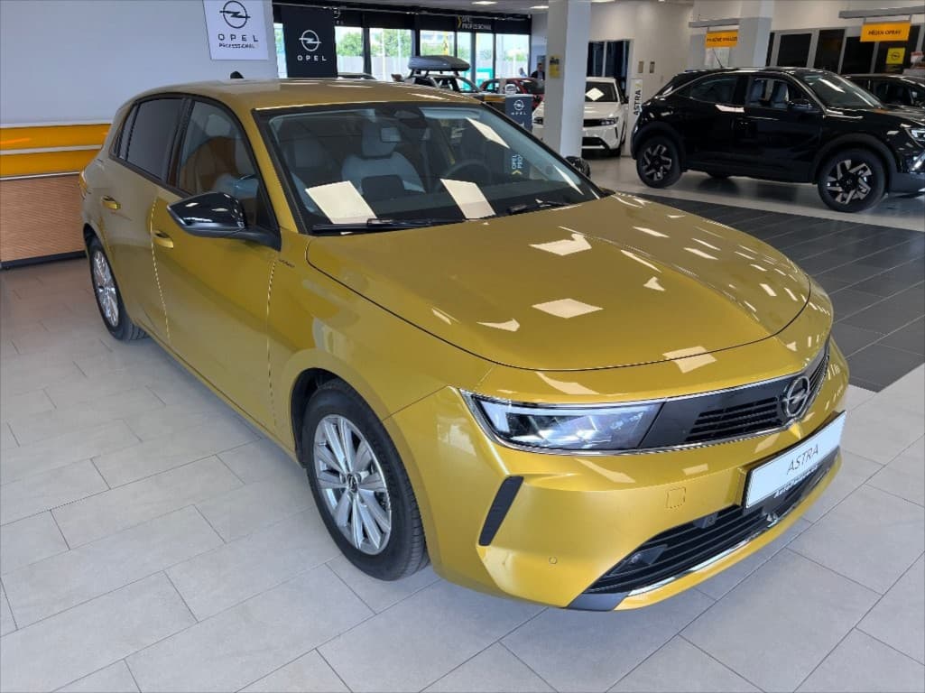 Opel Astra 1.5 Edition 1.2 96kW MT6