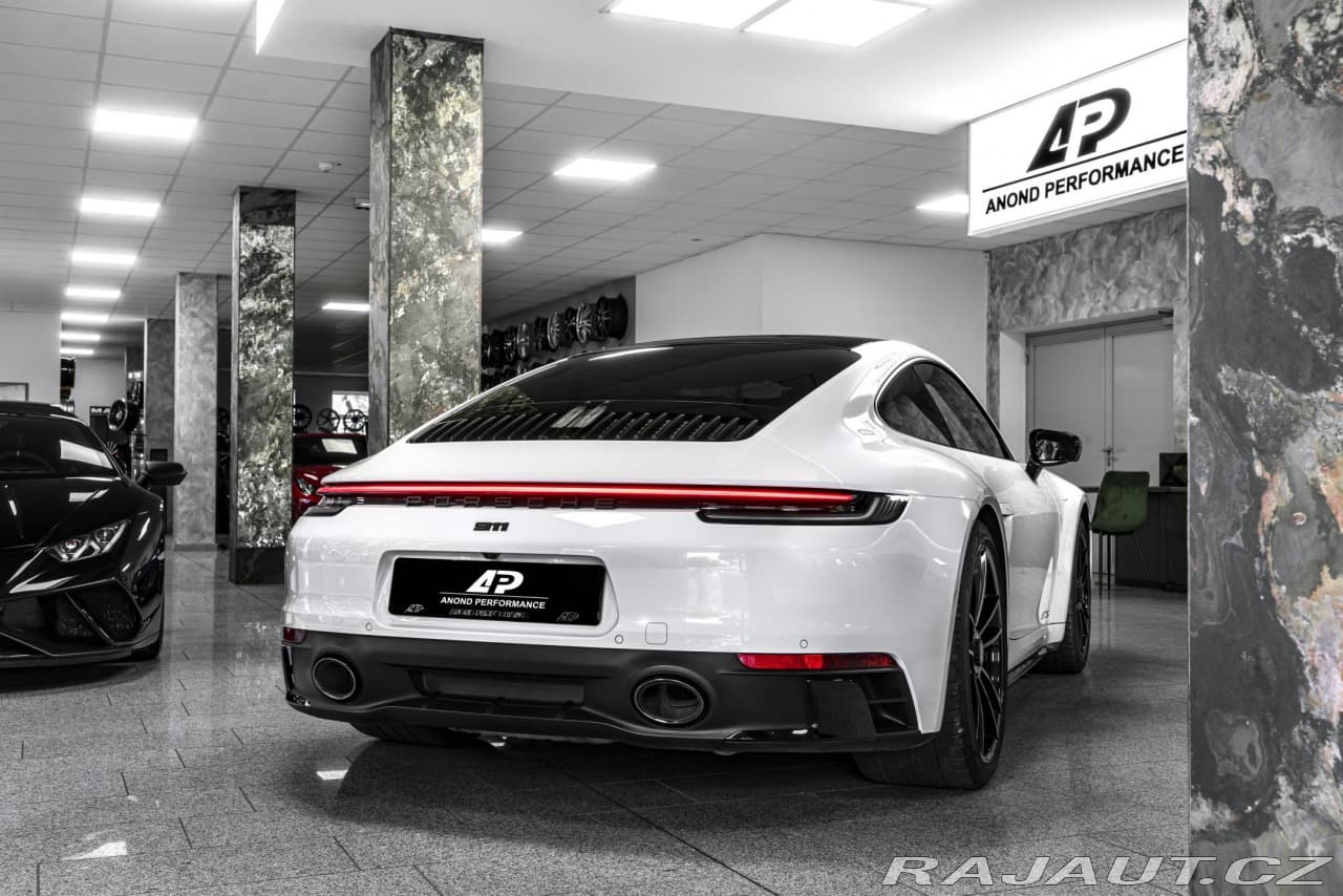 2022 Porsche 911 - 5