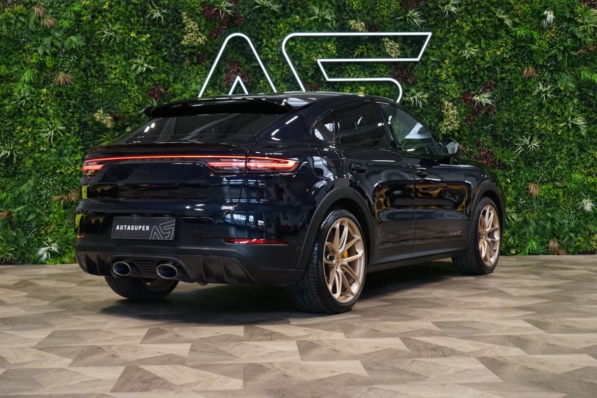 2022 Porsche Cayenne - 5