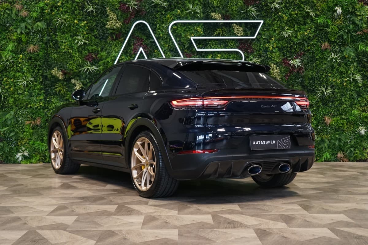 2022 Porsche Cayenne - 7