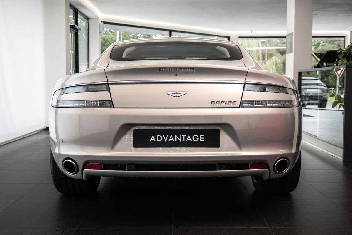 2010 Aston Martin Rapide - 3