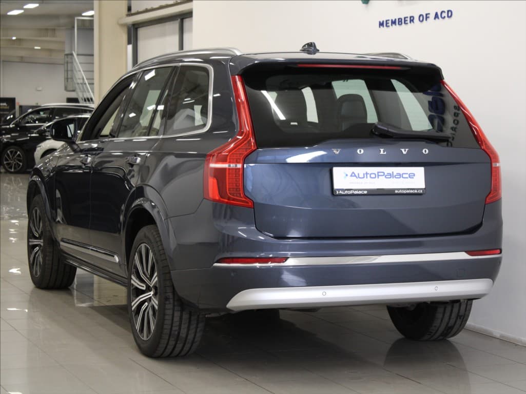 2022 Volvo Xc90 - 3