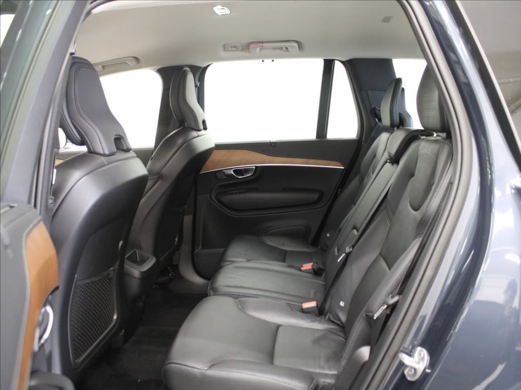 2022 Volvo Xc90 - 7