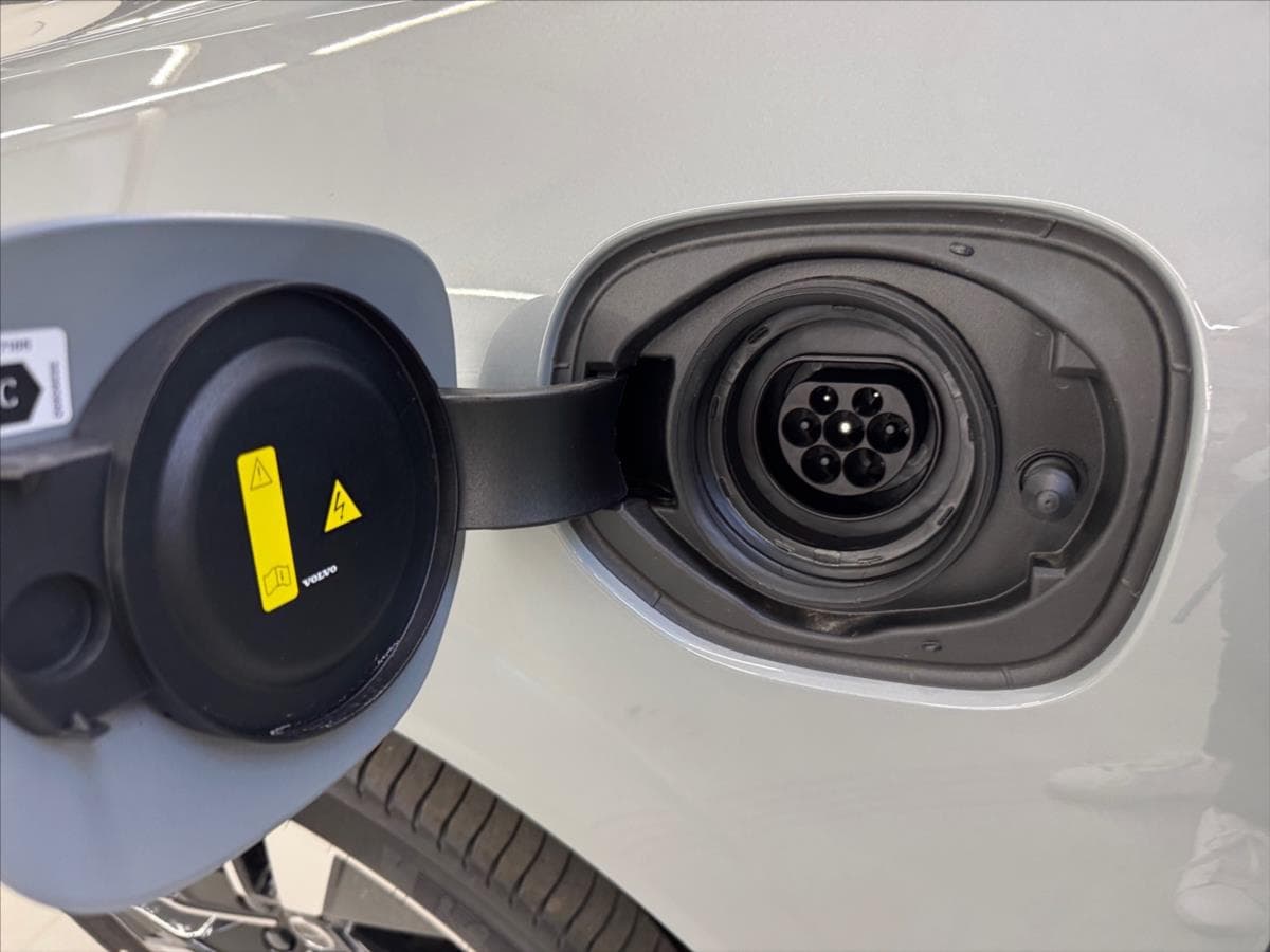 2025 Volvo Xc60 - 15