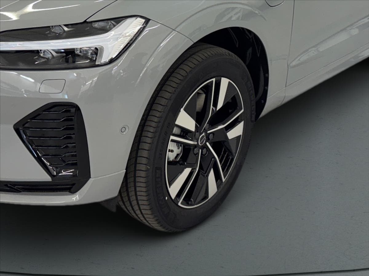 2025 Volvo Xc60 - 6