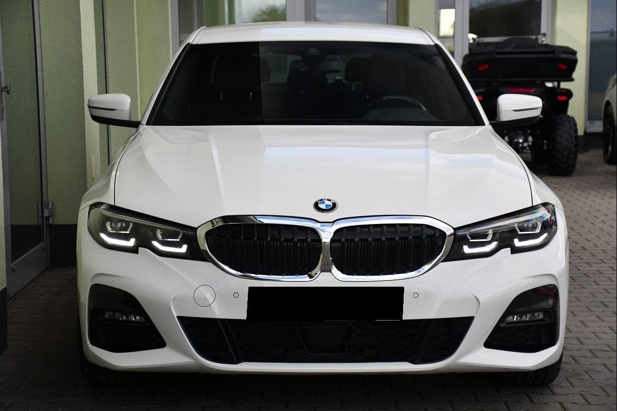 2021 BMW 3-Series - 9