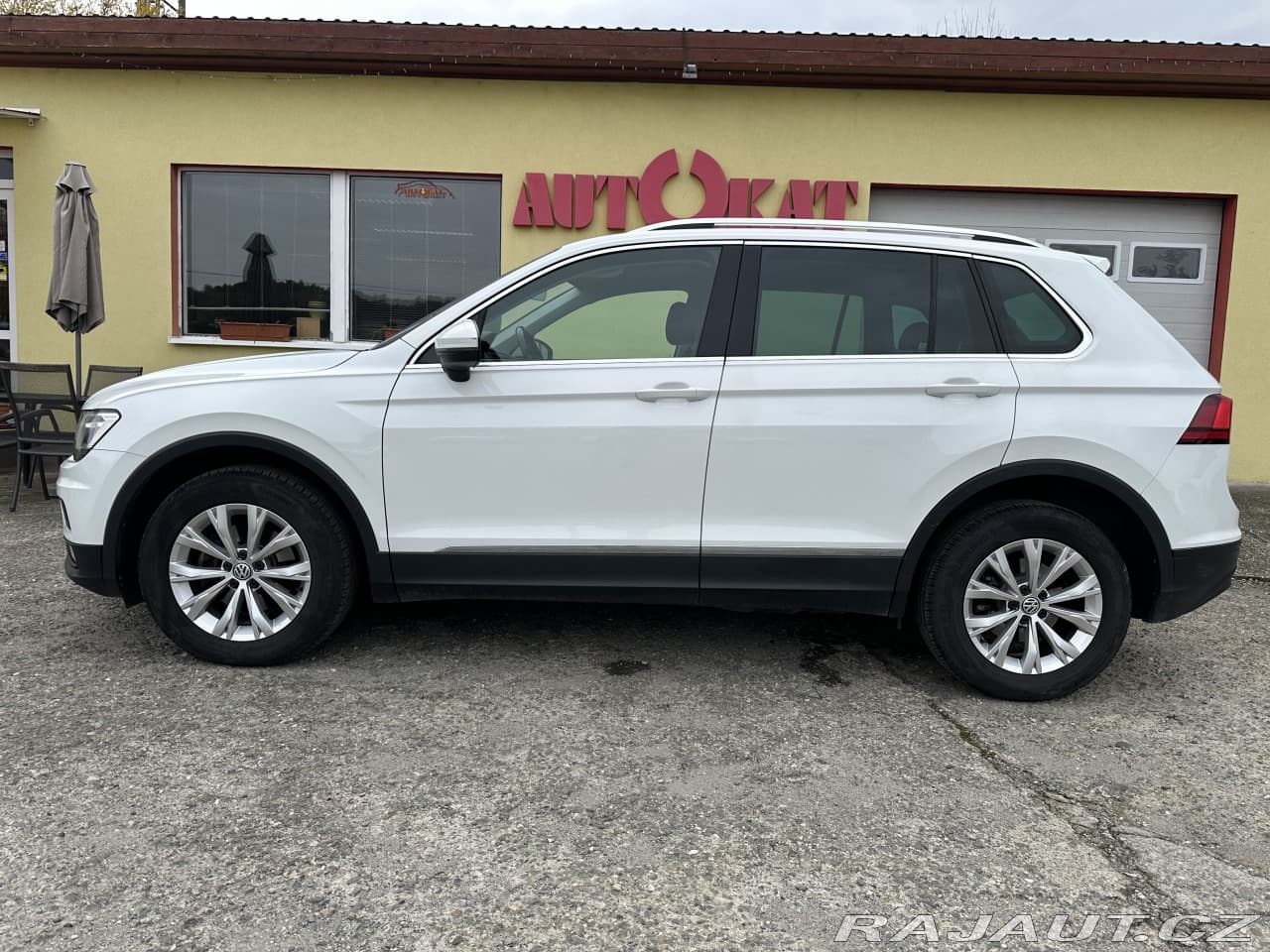 Volkswagen Tiguan - 6