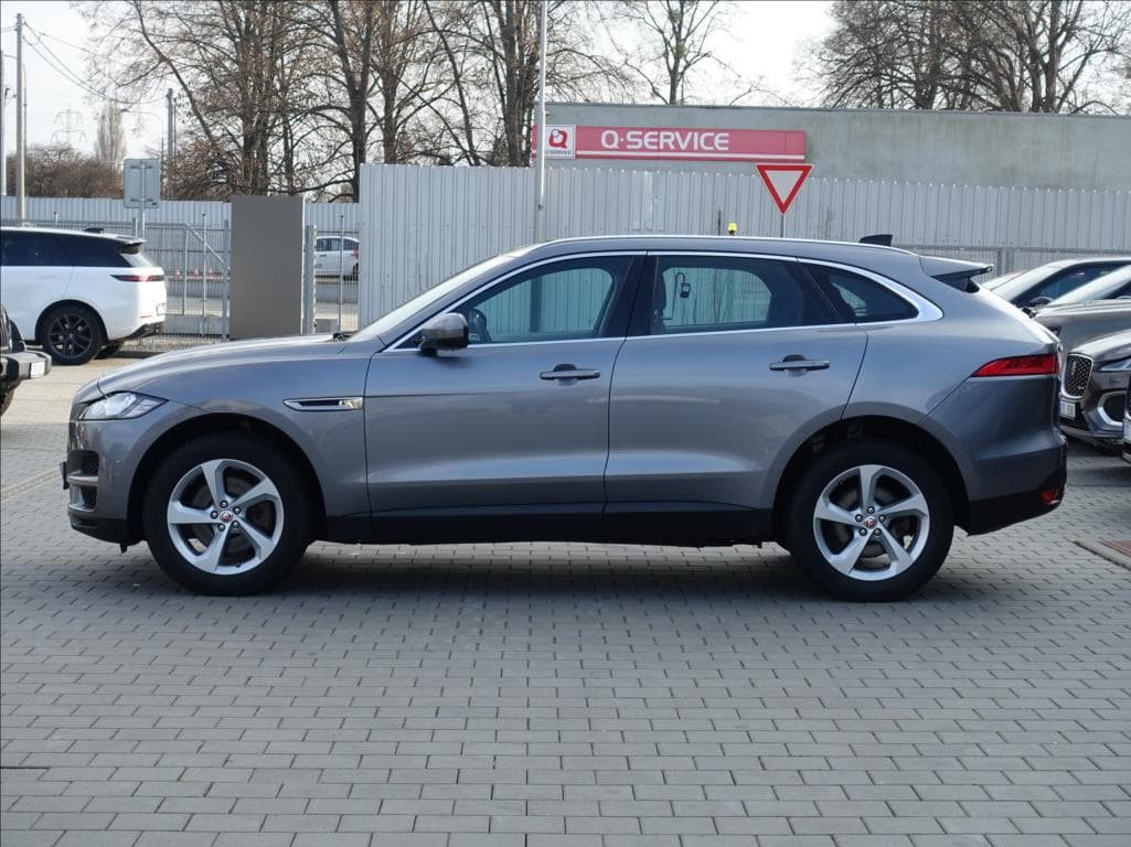 2019 Jaguar F-Pace - 2