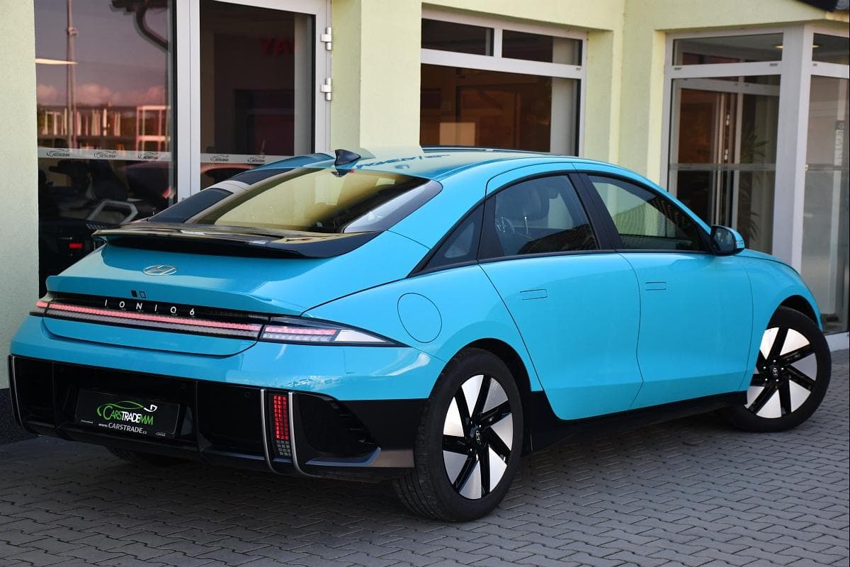 2023 Hyundai Ioniq 6 - 4