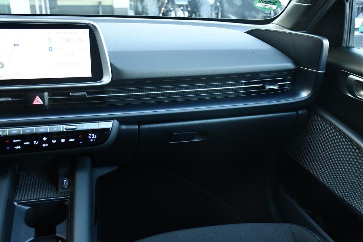 2023 Hyundai Ioniq 6 - 8