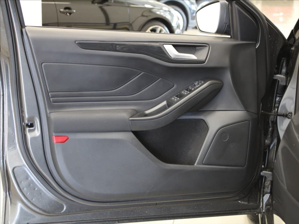 2023 Ford Focus - 16