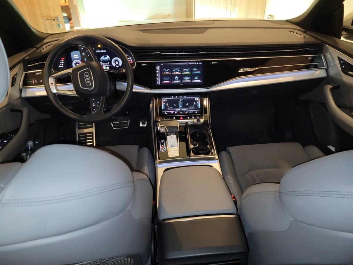 2021 Audi Q8 - 4