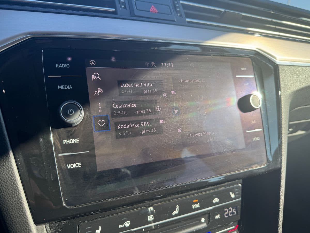 2023 Volkswagen Passat - 10