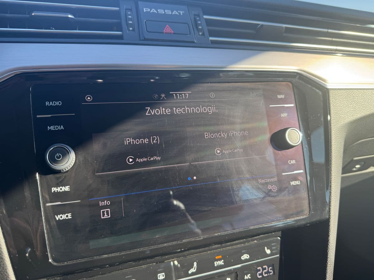 2023 Volkswagen Passat - 12