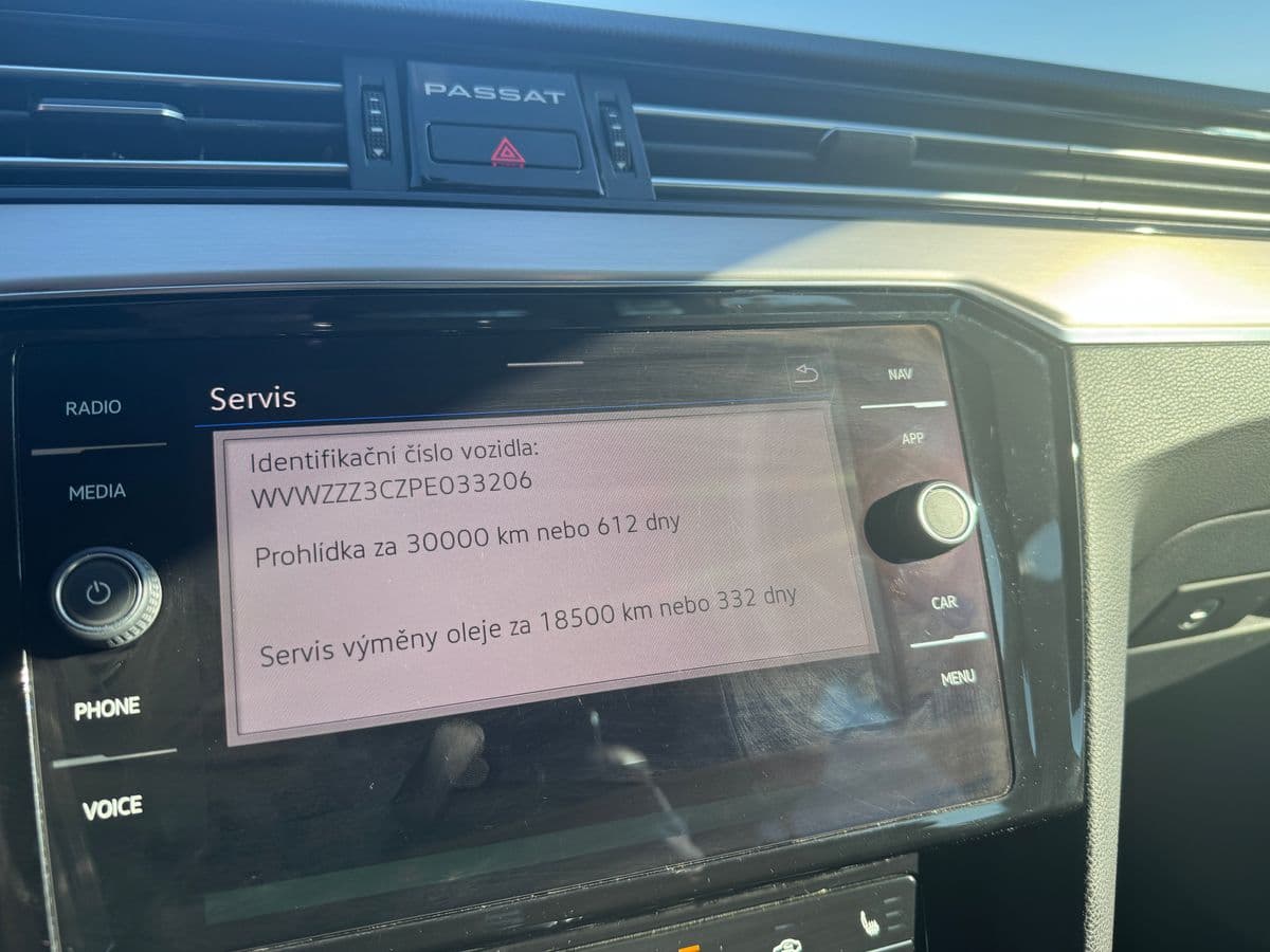 2023 Volkswagen Passat - 13