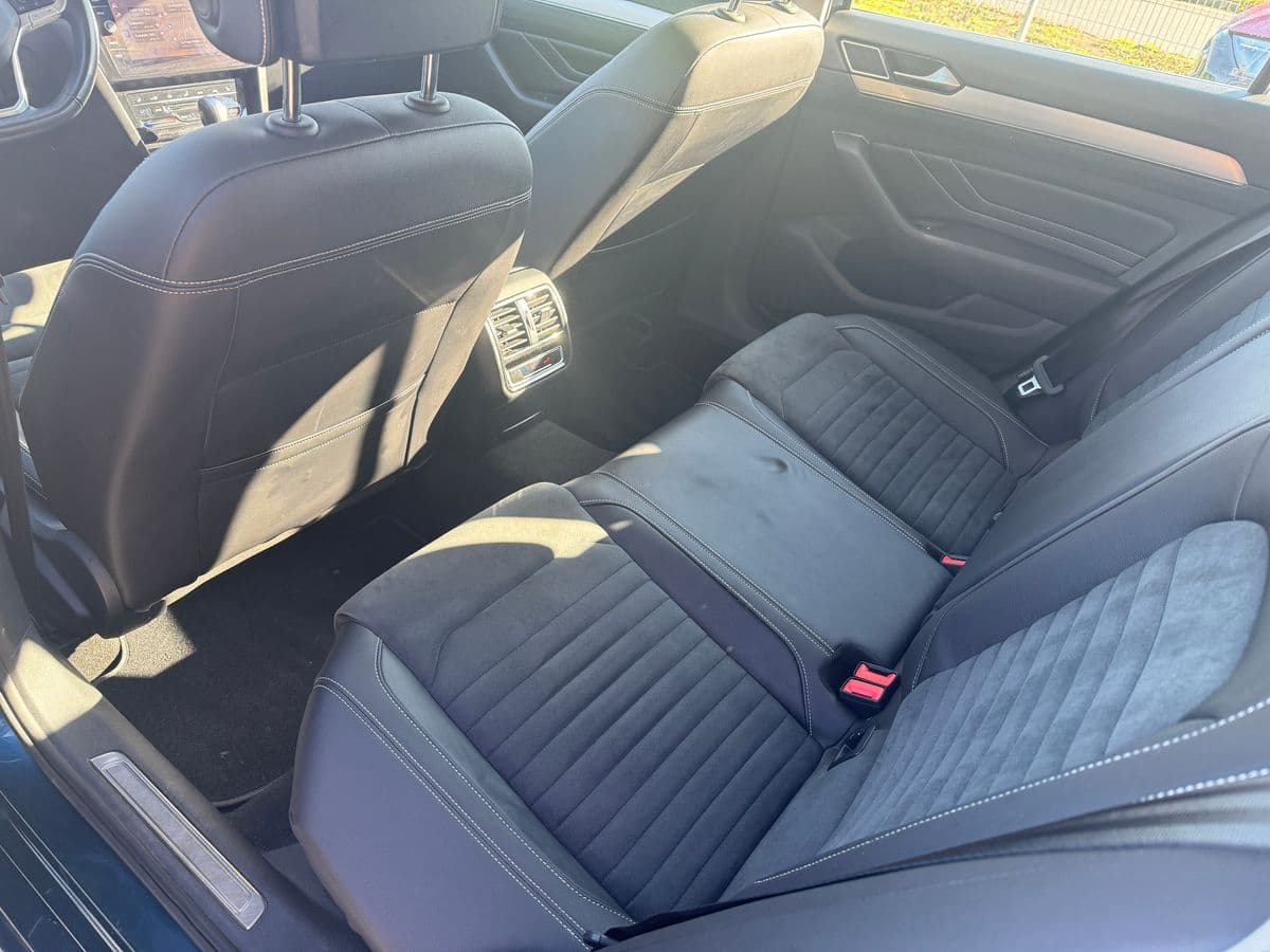 2023 Volkswagen Passat - 14