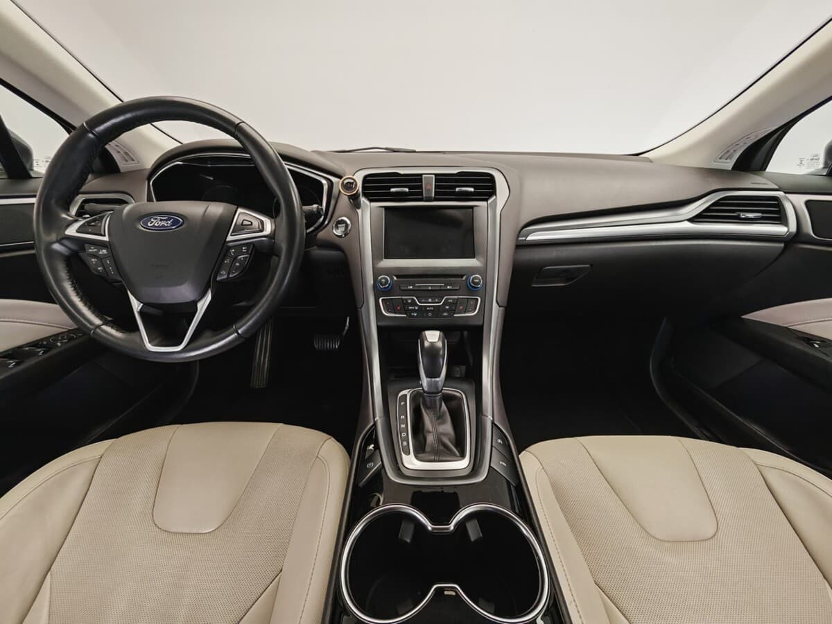 2016 Ford Mondeo - 11