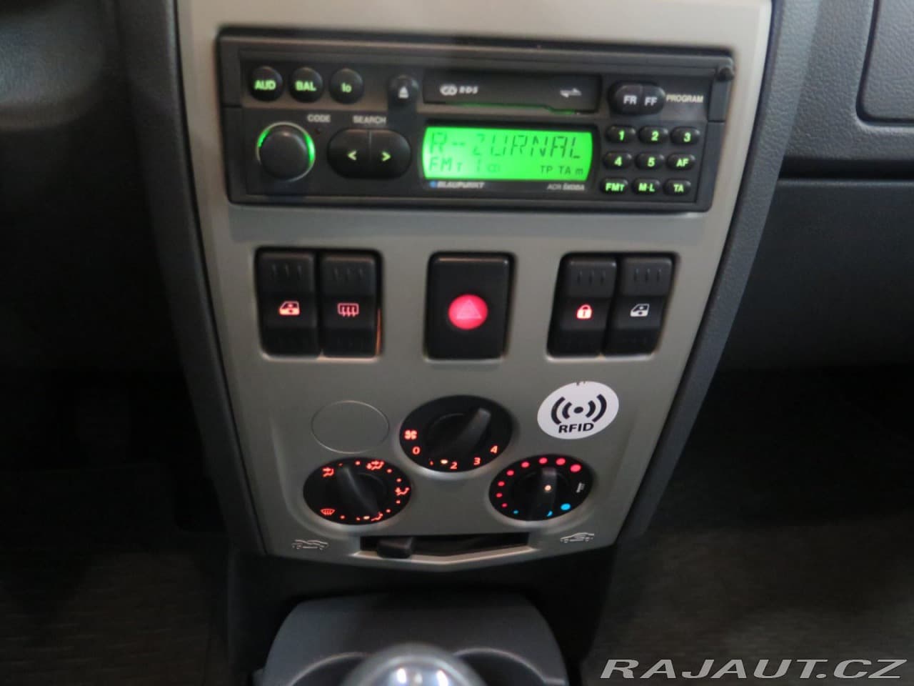 2008 Dacia Logan - 9