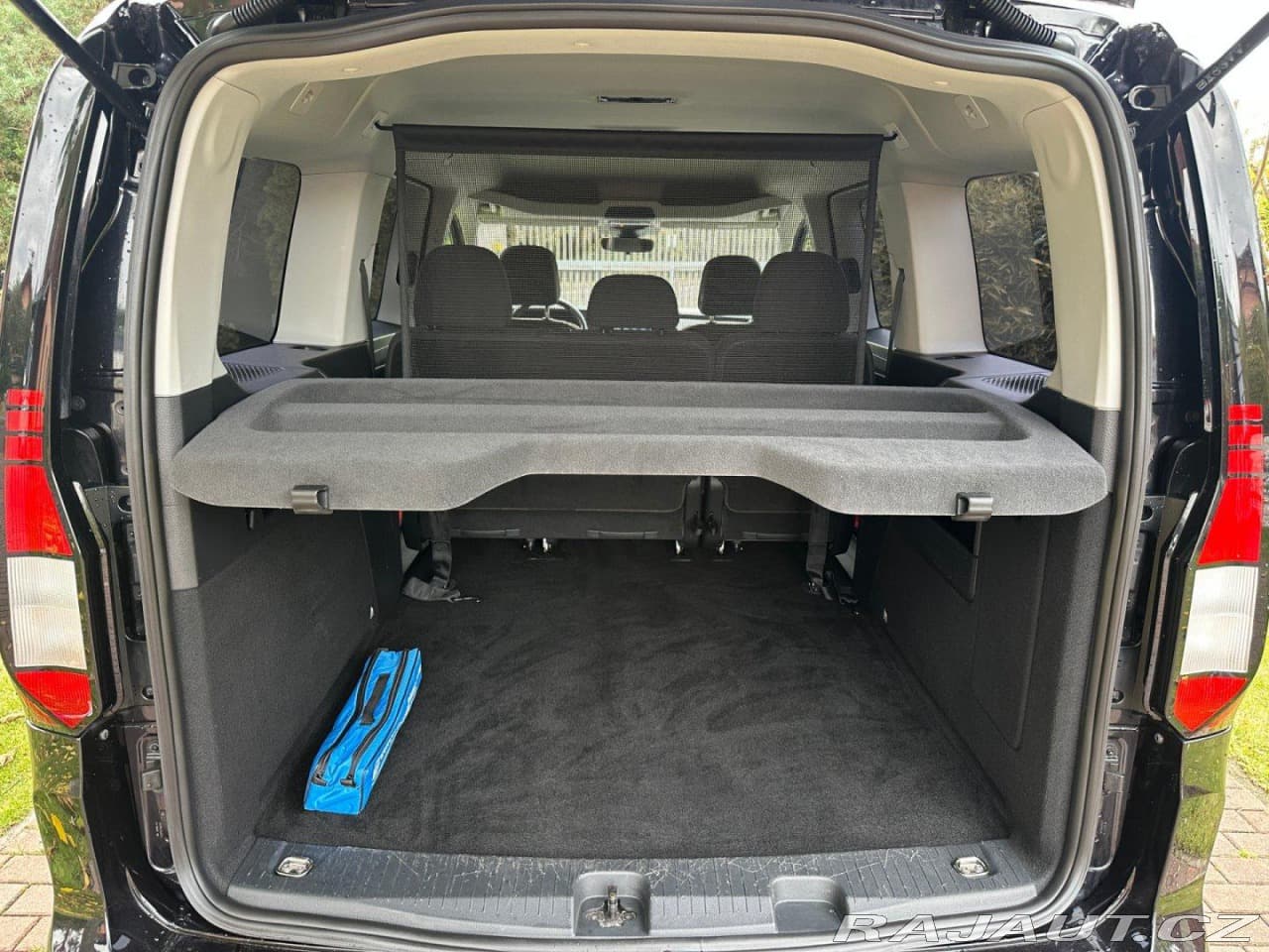 2022 Volkswagen Caddy - 16