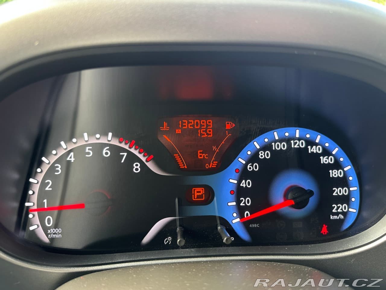 2010 Nissan Ostatní - 15