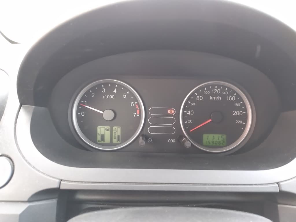 2005 Ford Fiesta - 15