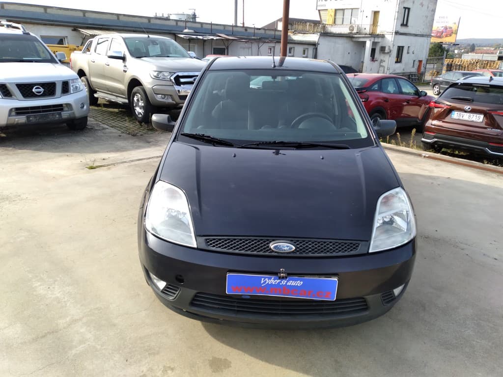 2005 Ford Fiesta - 2