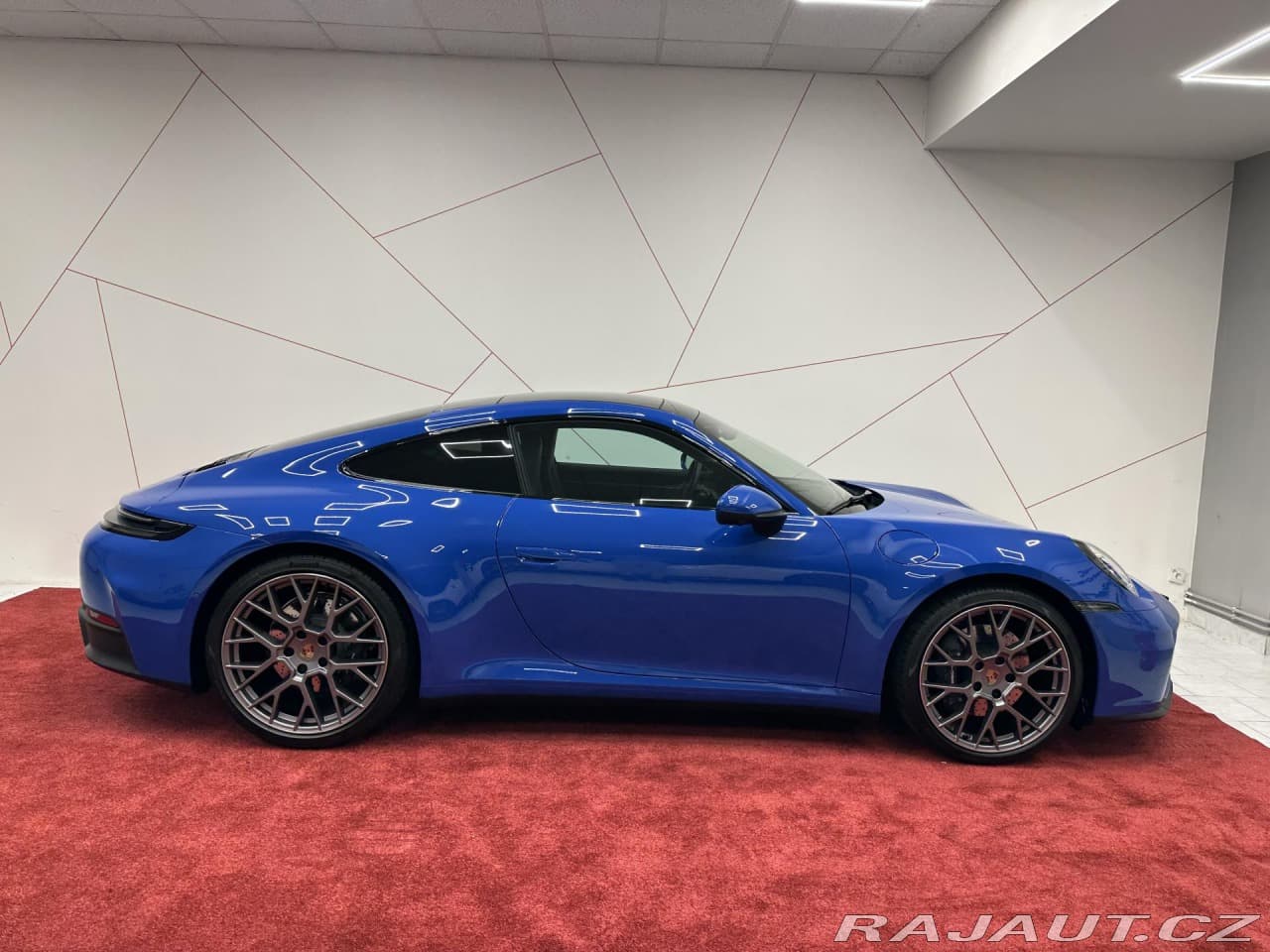 2025 Porsche 911 - 5