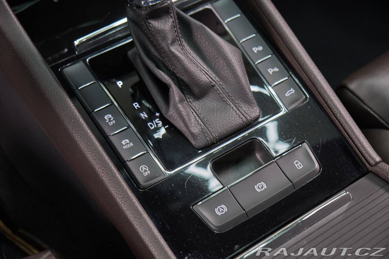 2019 Škoda Superb - 16