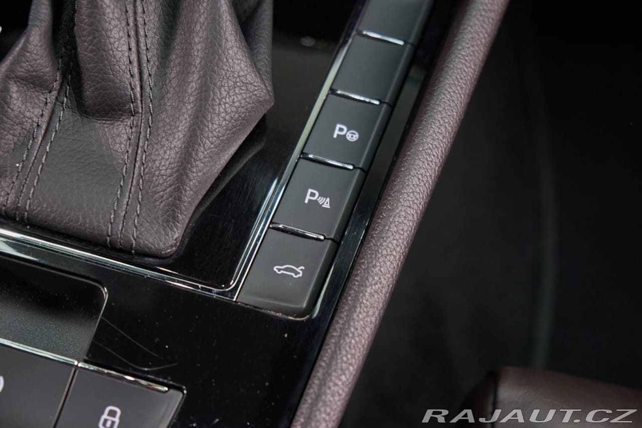 2019 Škoda Superb - 18