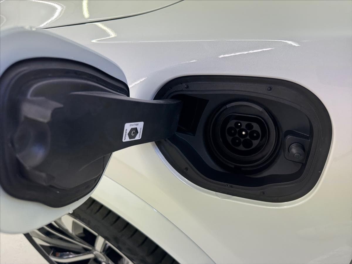 2025 Volvo Xc90 - 15