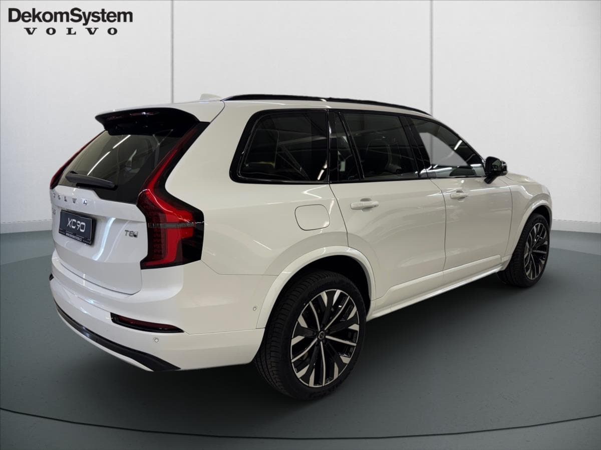 2025 Volvo Xc90 - 3