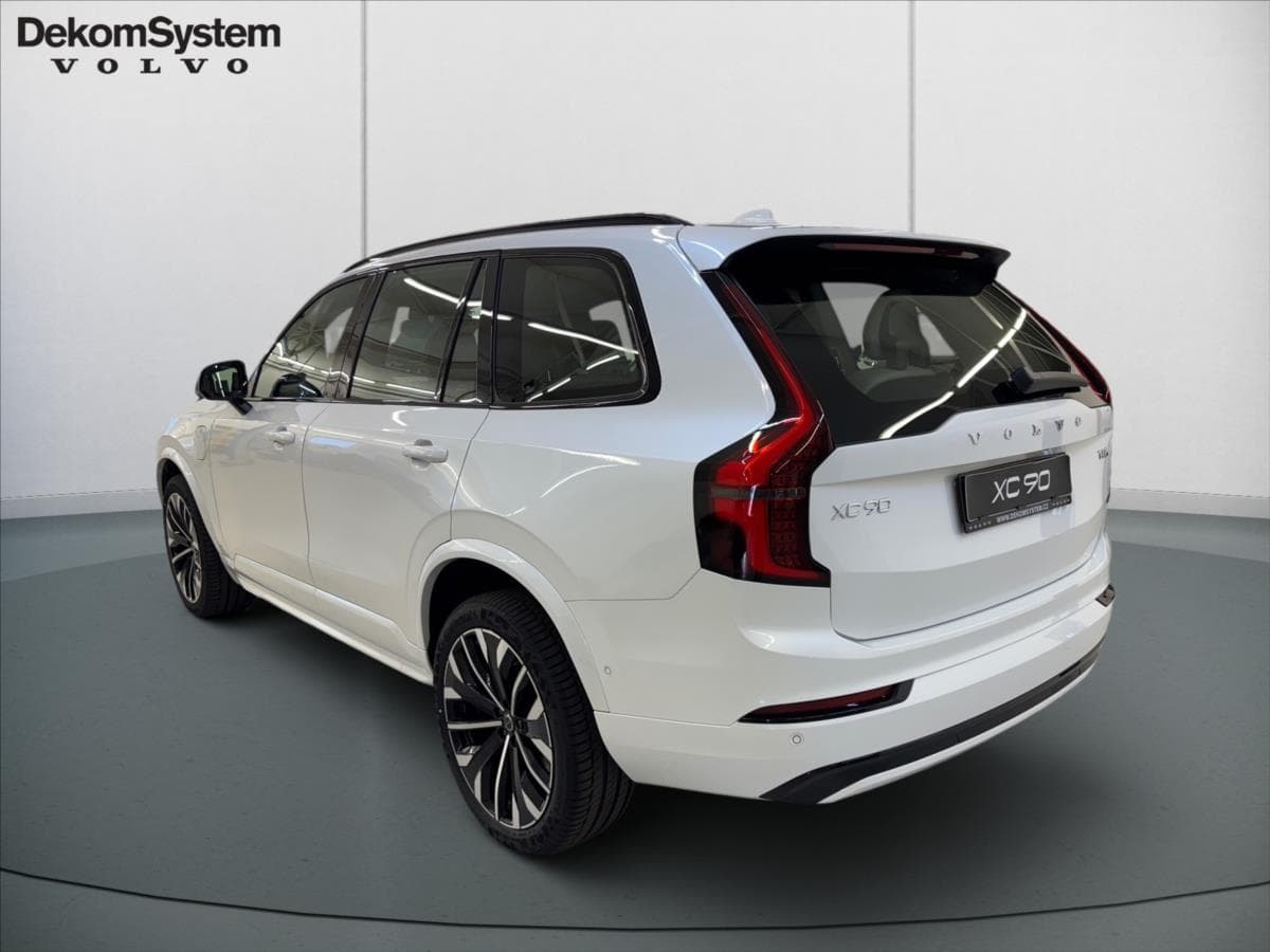 2025 Volvo Xc90 - 4