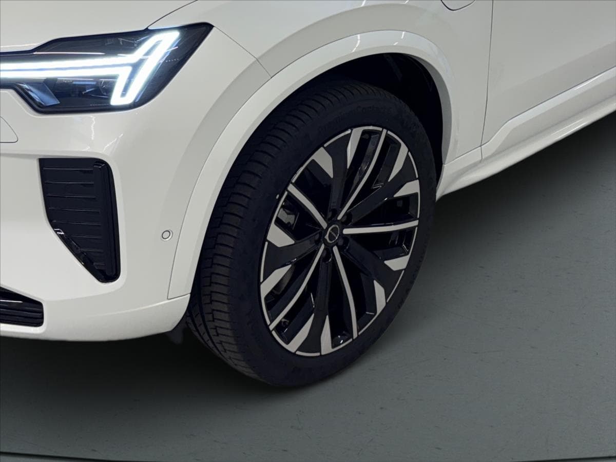 2025 Volvo Xc90 - 6