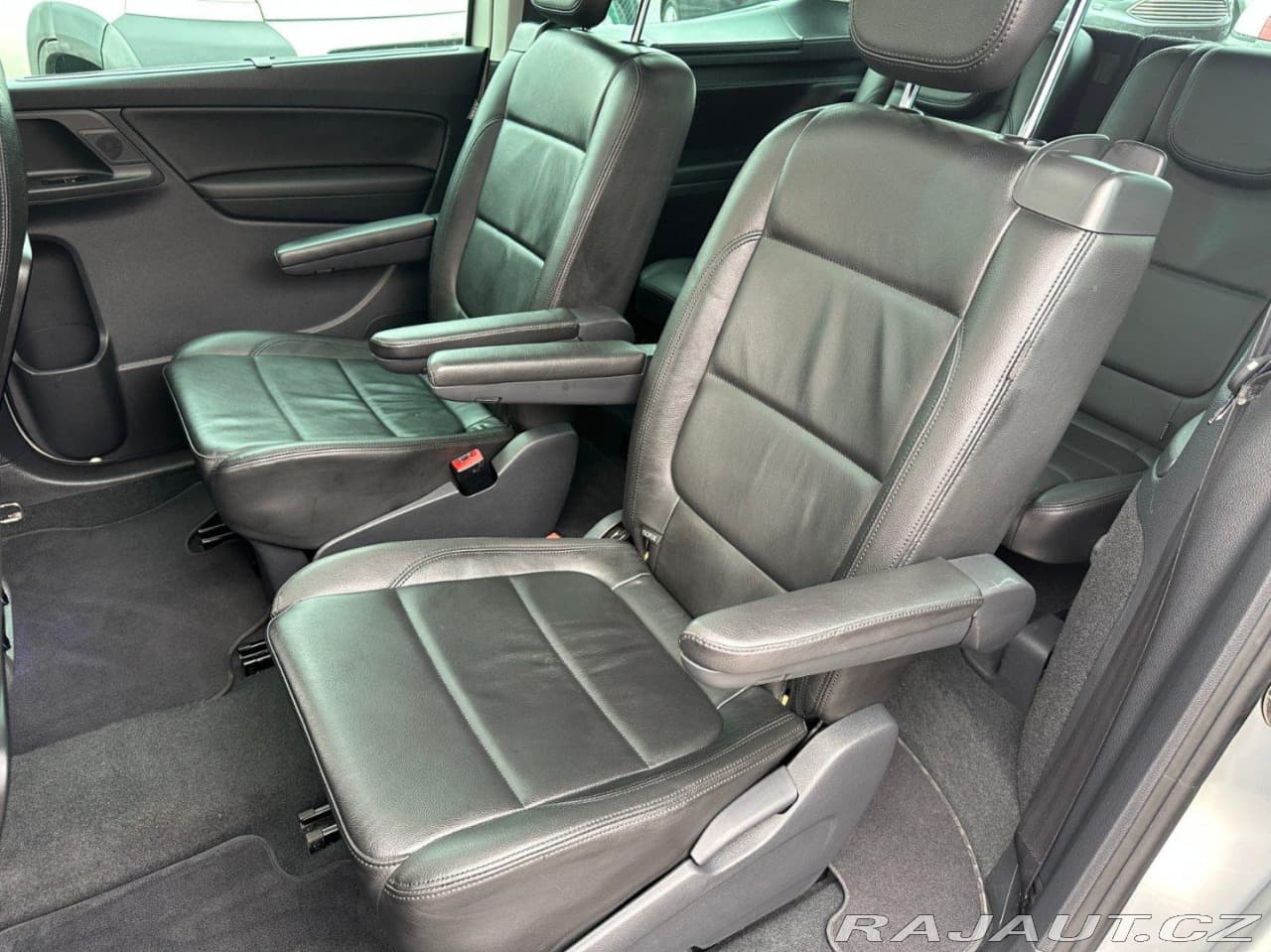 2013 Volkswagen Sharan - 19