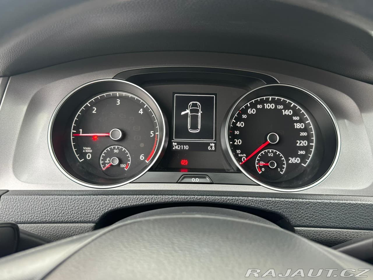 2014 Volkswagen Golf - 13