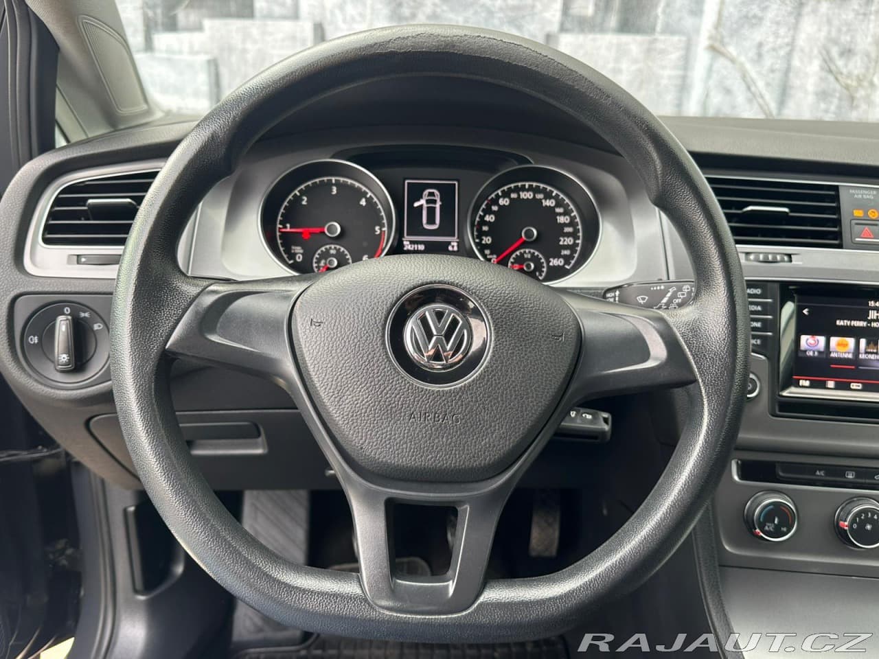 2014 Volkswagen Golf - 14