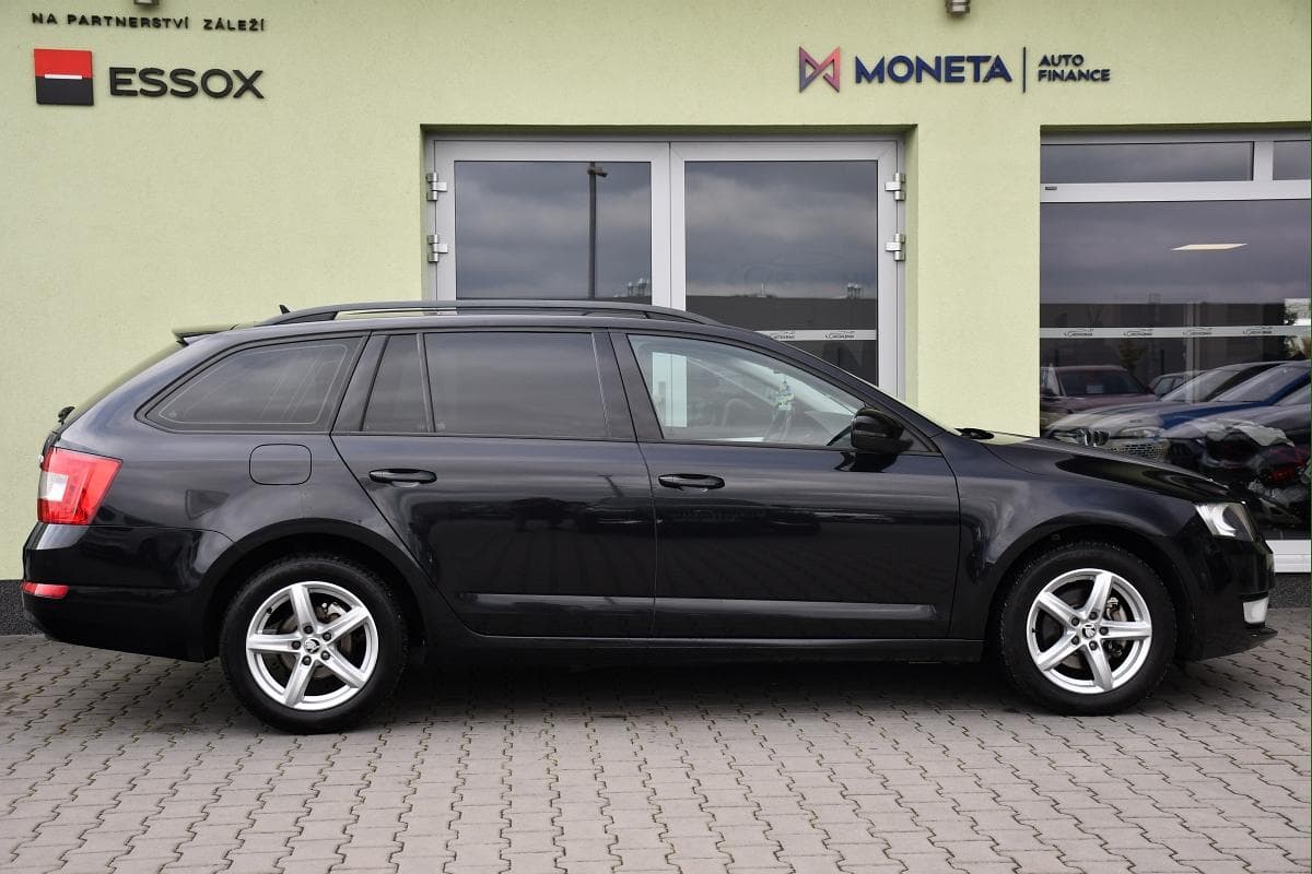 2013 Škoda Octavia - 12