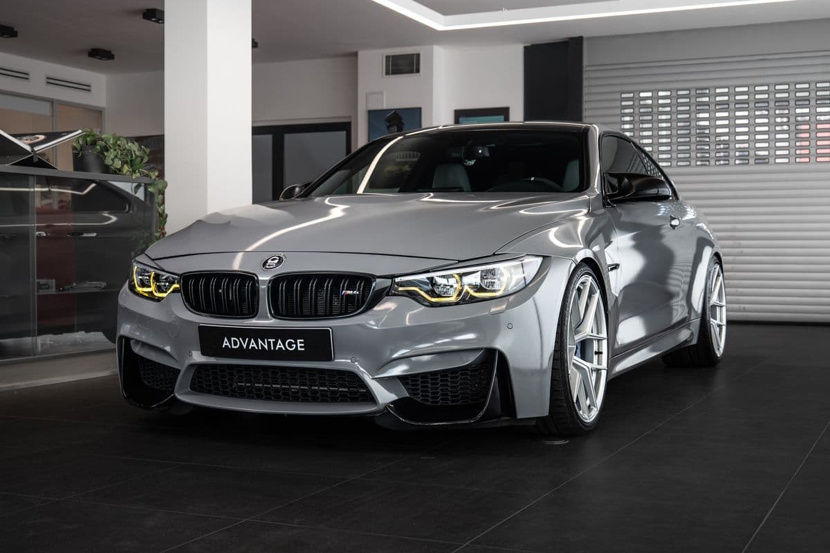 BMW M4 /G POWER/Akrapovič/Harman